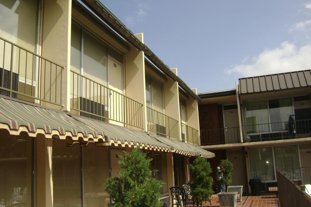 Western Inn And Suites Enid Exterior foto